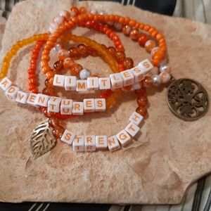 Inspirational stretch bracelets. (Set of 5)